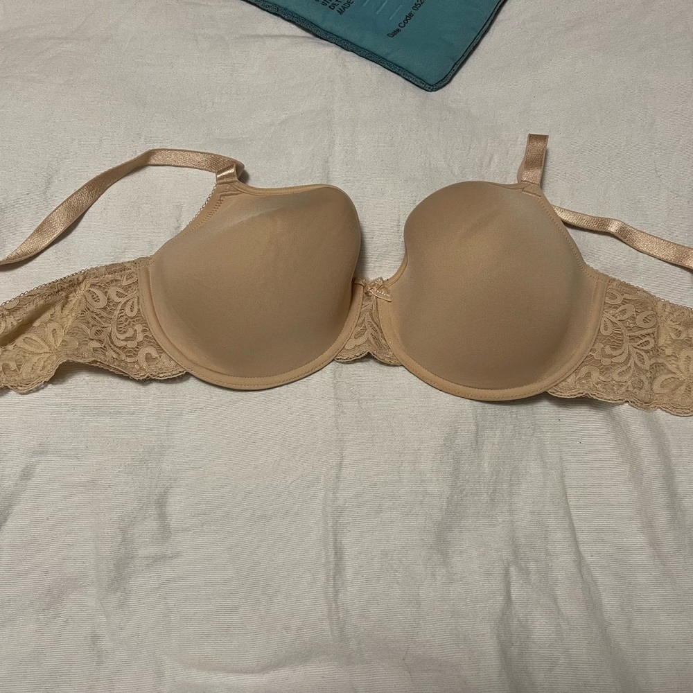 Wacoal Lace Accent Beige Bra
